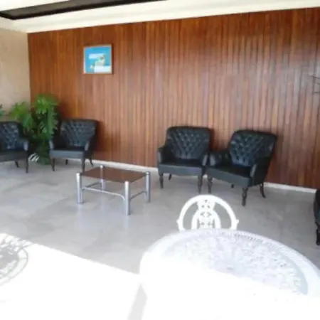 Costa Terrace